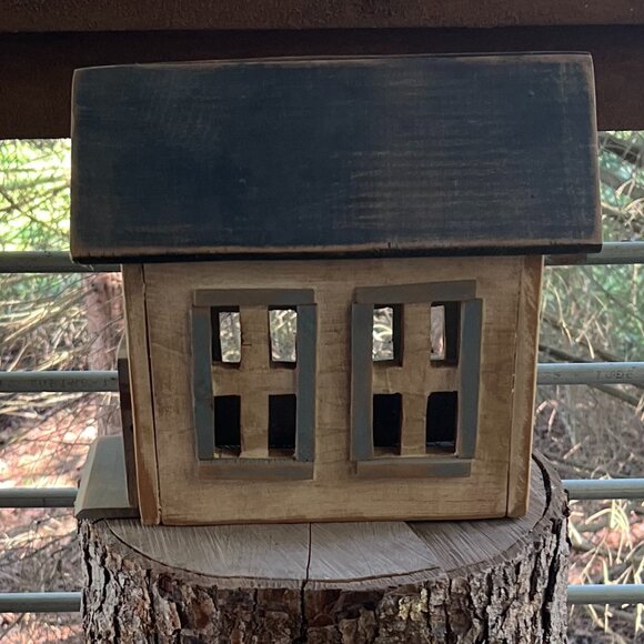 Vintage Handmade Primitive Wooden House, 12" x 11" - Picture 5 of 9